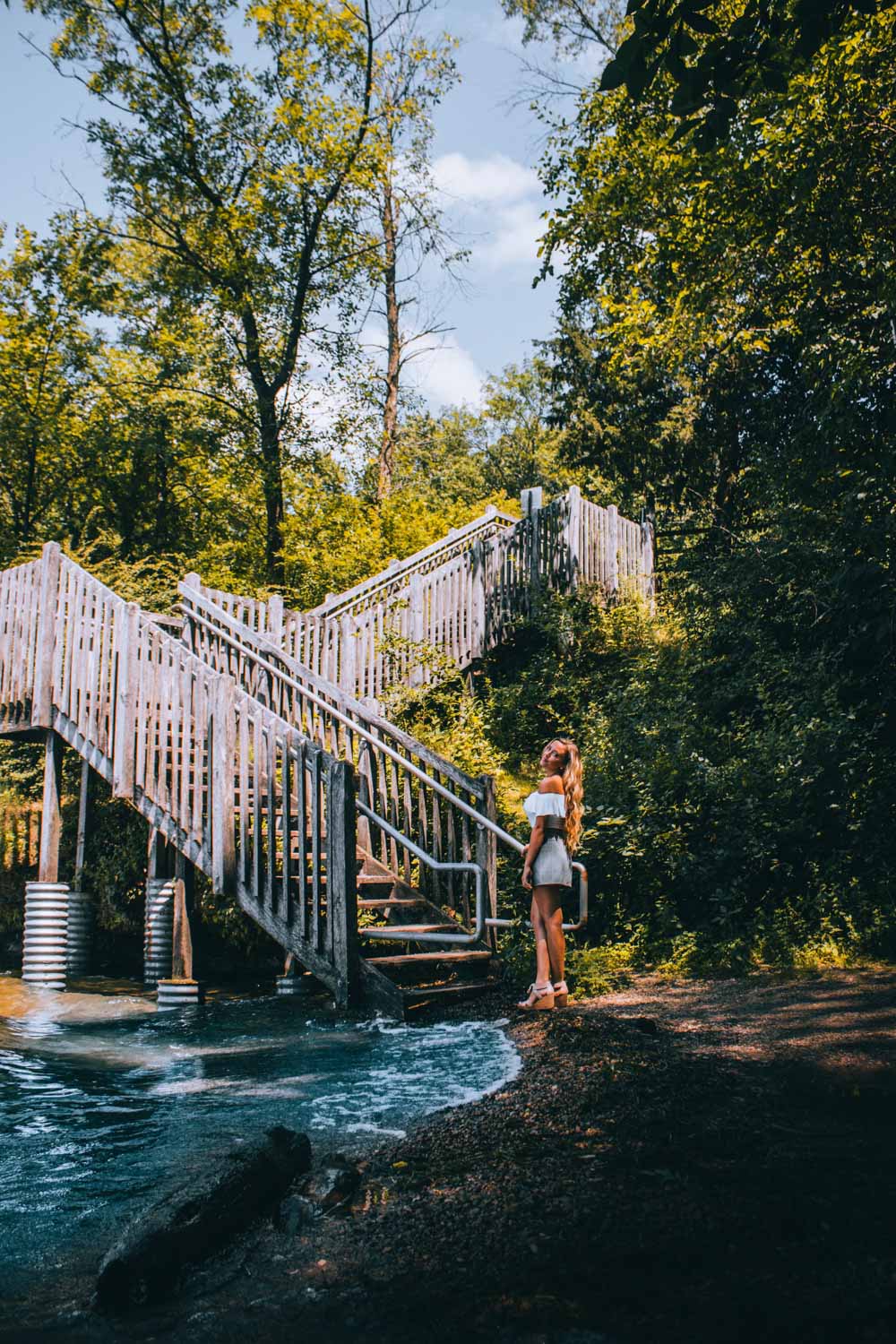 Lakeshore nature preserve photos” title=”Raymers Cove, Madison Wisconsin”>
    
    <h2>5. Observatory Hill</h2>
    <p>
    Located on the UW-Madisons Campus, observatory hill is the perfect field to do some creative photos! 
    <br><br>
    There is also a trail that leads to Picnic point and the <a href=